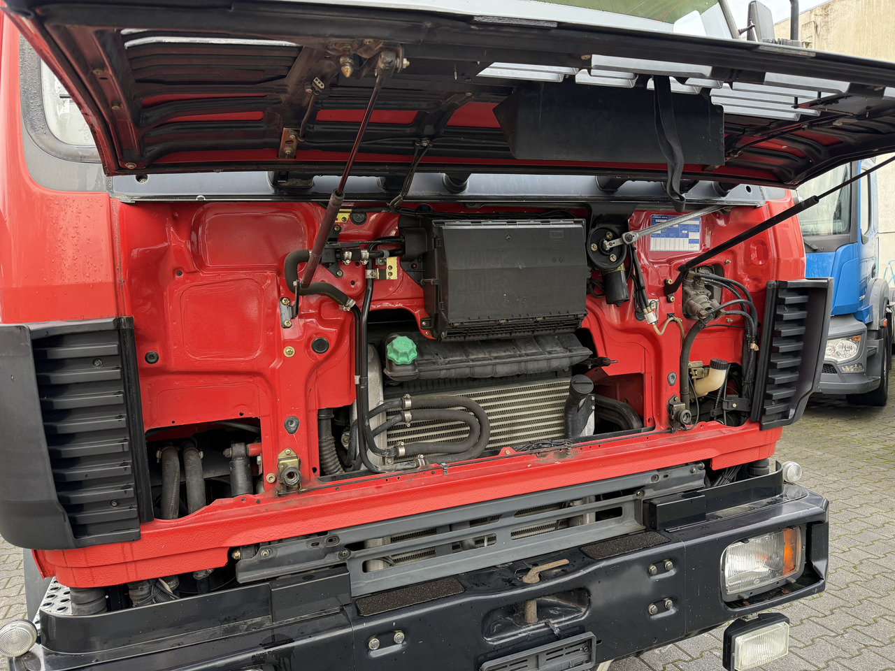 Mercedes-Benz SK 2538 6X4 Haken Kran/ Oldtimer/ Feuerwehr - Kraanwagen, Haakarmsysteem vrachtwagen: afbeelding 5 Mercedes-Benz SK 2538 6X4 Haken Kran/ Oldtimer/ Feuerwehr - Kraanwagen, Haakarmsysteem vrachtwagen: afbeelding 5