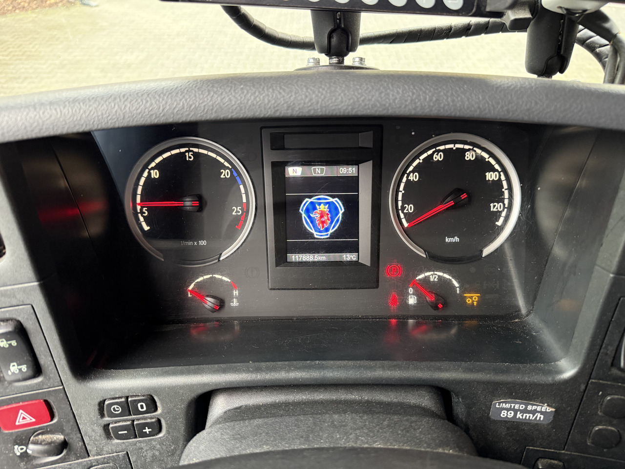 Scania P280 6X2*4 - Chassis vrachtwagen: afbeelding 4 Scania P280 6X2*4 - Chassis vrachtwagen: afbeelding 4