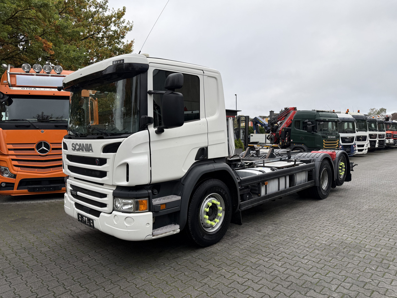Scania P280 6X2*4 - Chassis vrachtwagen: afbeelding 1 Scania P280 6X2*4 - Chassis vrachtwagen: afbeelding 1