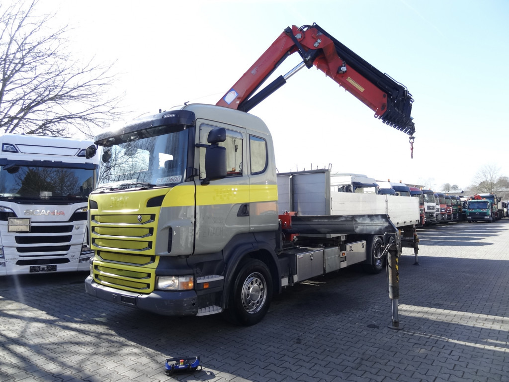 Scania R440 6X2*4 Kran HMF 3000 bis 30 Meter - Vrachtwagen met open laadbak, Kraanwagen: afbeelding 1 Scania R440 6X2*4 Kran HMF 3000 bis 30 Meter - Vrachtwagen met open laadbak, Kraanwagen: afbeelding 1