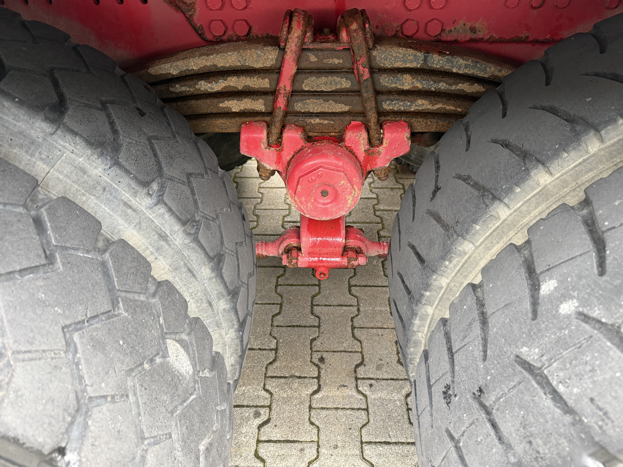 Scania R580 8X4 Kipper Kran HIAB 244-5 - Kipper vrachtwagen, Kraanwagen: afbeelding 4 Scania R580 8X4 Kipper Kran HIAB 244-5 - Kipper vrachtwagen, Kraanwagen: afbeelding 4