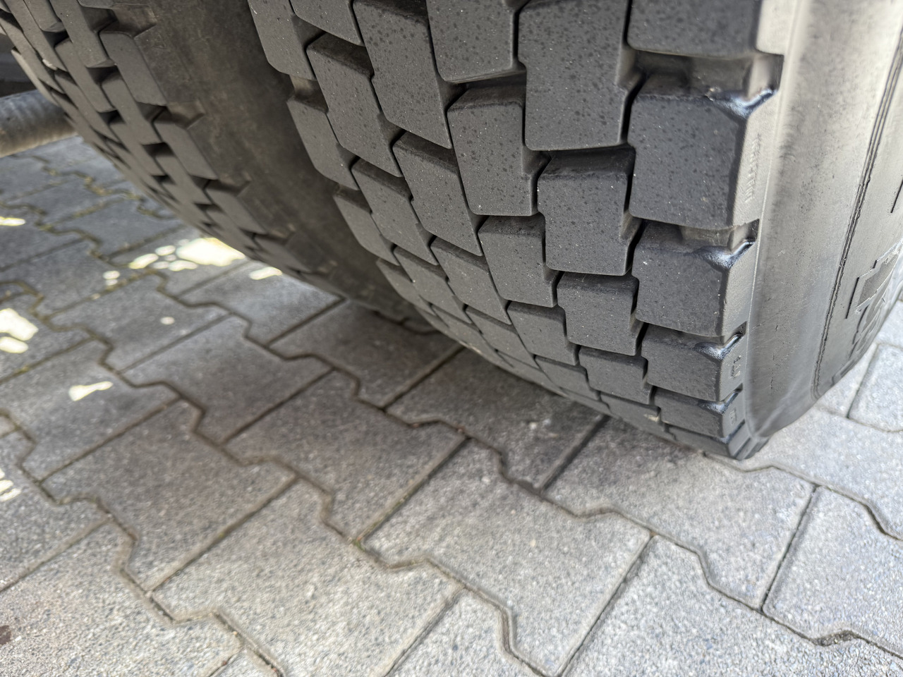 MAN TGA 18.430 Kran Palfinger 16502 bis 26.5 Meter - Trekker: afbeelding 4 MAN TGA 18.430 Kran Palfinger 16502 bis 26.5 Meter - Trekker: afbeelding 4