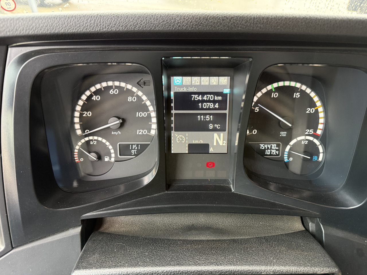 Mercedes-Benz Arocs 2653 6X4 Kran Kesla 2124L - Trekker: afbeelding 3 Mercedes-Benz Arocs 2653 6X4 Kran Kesla 2124L - Trekker: afbeelding 3