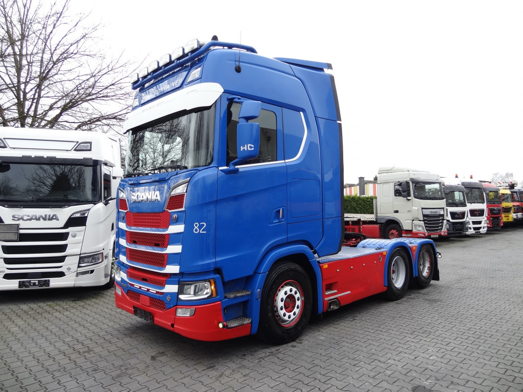 Scania S580 V8 6X2 (650/ 770) - Trekker: afbeelding 1 Scania S580 V8 6X2 (650/ 770) - Trekker: afbeelding 1