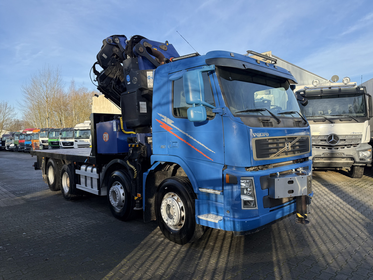 Leasing Volvo FM12 420 8X2 Kran PM 65026 bis 29 Meter Volvo FM12 420 8X2 Kran PM 65026 bis 29 Meter: afbeelding 12 Leasing Volvo FM12 420 8X2 Kran PM 65026 bis 29 Meter Volvo FM12 420 8X2 Kran PM 65026 bis 29 Meter: afbeelding 12