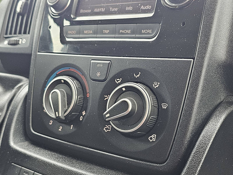 Kleine bestelwagen Citroën Jumper 2.2 HDI 140 L2H2: afbeelding 10