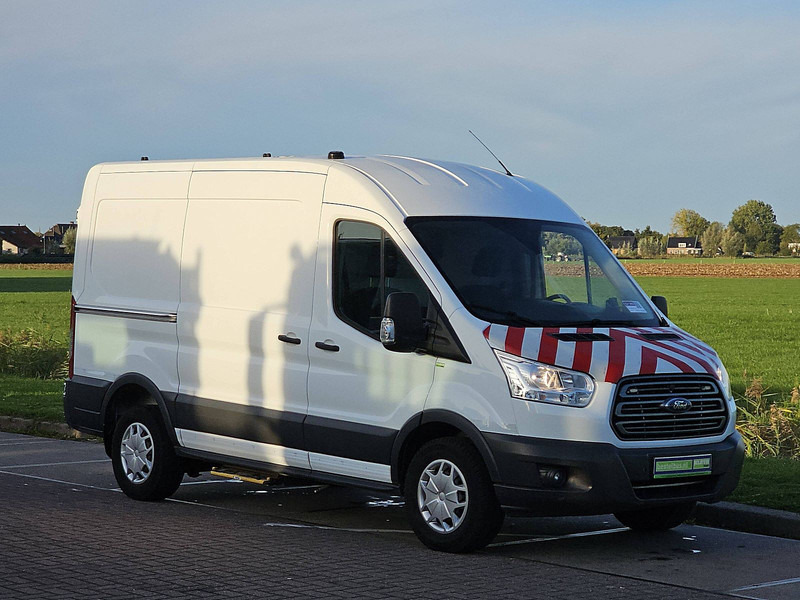 Ford Transit 2.0 L2H2 Imperiaal Navi! - Gesloten bestelwagen: afbeelding 5 Ford Transit 2.0 L2H2 Imperiaal Navi! - Gesloten bestelwagen: afbeelding 5
