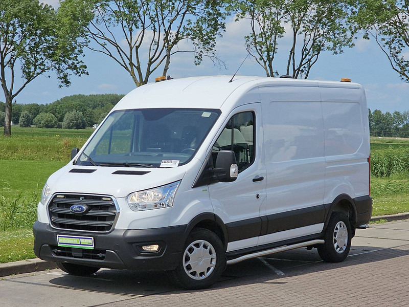Ford Transit 2.0 TDCI 170 AUT. L2H2 - Gesloten bestelwagen: afbeelding 2 Ford Transit 2.0 TDCI 170 AUT. L2H2 - Gesloten bestelwagen: afbeelding 2