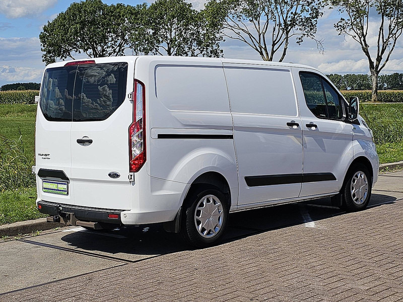 Ford Transit Custom 2.0 L1 Navi Automaat AC! - Kleine bestelwagen: afbeelding 3 Ford Transit Custom 2.0 L1 Navi Automaat AC! - Kleine bestelwagen: afbeelding 3