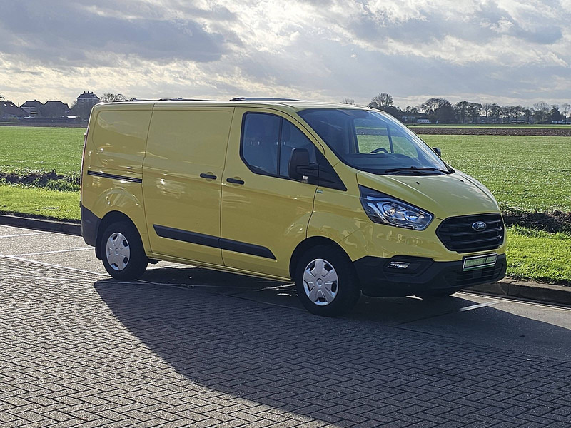 Ford Transit Custom 2.0 ac EURO6 - Kleine bestelwagen: afbeelding 5 Ford Transit Custom 2.0 ac EURO6 - Kleine bestelwagen: afbeelding 5