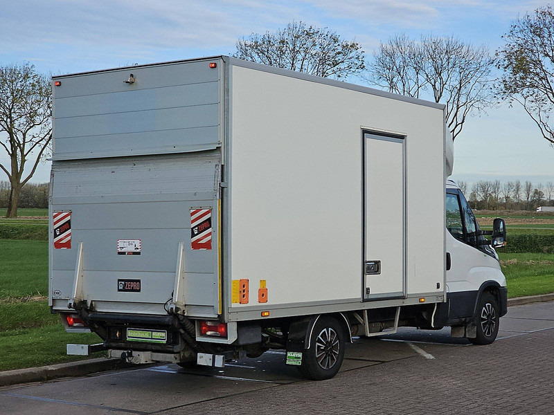 Iveco Daily 35 S 16 AUT. LAADKLEP - Bestelwagen gesloten laadbak: afbeelding 3 Iveco Daily 35 S 16 AUT. LAADKLEP - Bestelwagen gesloten laadbak: afbeelding 3