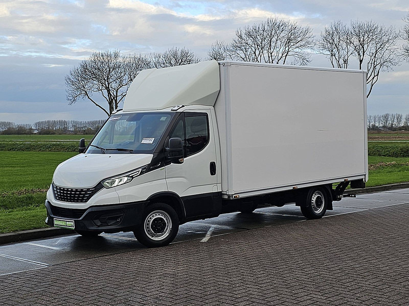 Iveco Daily 35 S ac automaat EURO6 - Bestelwagen gesloten laadbak: afbeelding 2 Iveco Daily 35 S ac automaat EURO6 - Bestelwagen gesloten laadbak: afbeelding 2