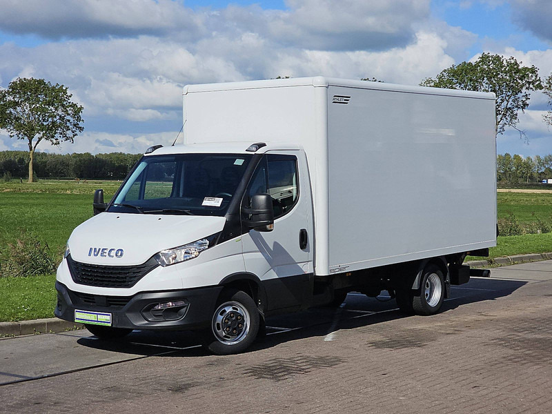 Iveco Daily 35C16 Bakwagen Laadklep - Bestelwagen gesloten laadbak: afbeelding 2 Iveco Daily 35C16 Bakwagen Laadklep - Bestelwagen gesloten laadbak: afbeelding 2