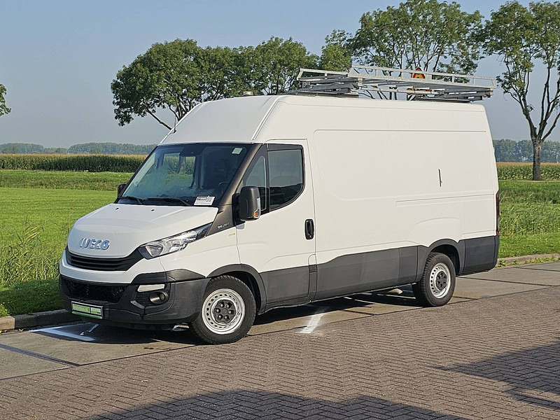 Iveco Daily 35S14 L2H2 Imperiaal Euro6 - Gesloten bestelwagen: afbeelding 2 Iveco Daily 35S14 L2H2 Imperiaal Euro6 - Gesloten bestelwagen: afbeelding 2