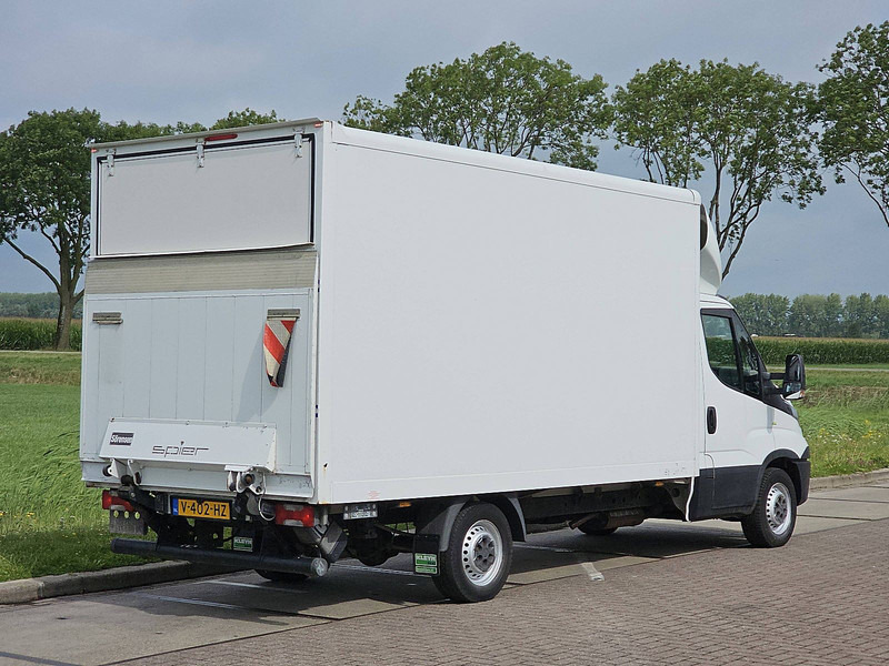 Iveco Daily 35S15 Bakwagen Laadklep! - Bestelwagen gesloten laadbak: afbeelding 3 Iveco Daily 35S15 Bakwagen Laadklep! - Bestelwagen gesloten laadbak: afbeelding 3