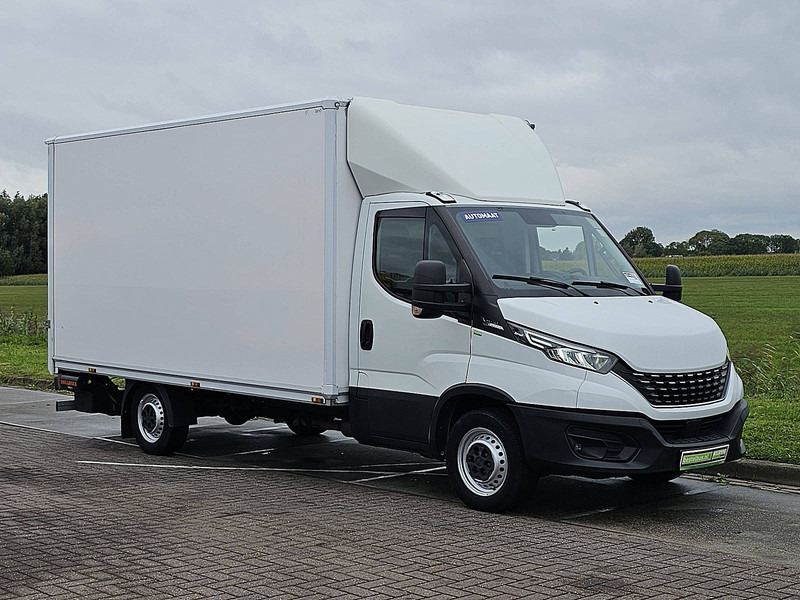 Iveco Daily 35S18 ac automaat EURO6 - Bestelwagen gesloten laadbak: afbeelding 5 Iveco Daily 35S18 ac automaat EURO6 - Bestelwagen gesloten laadbak: afbeelding 5