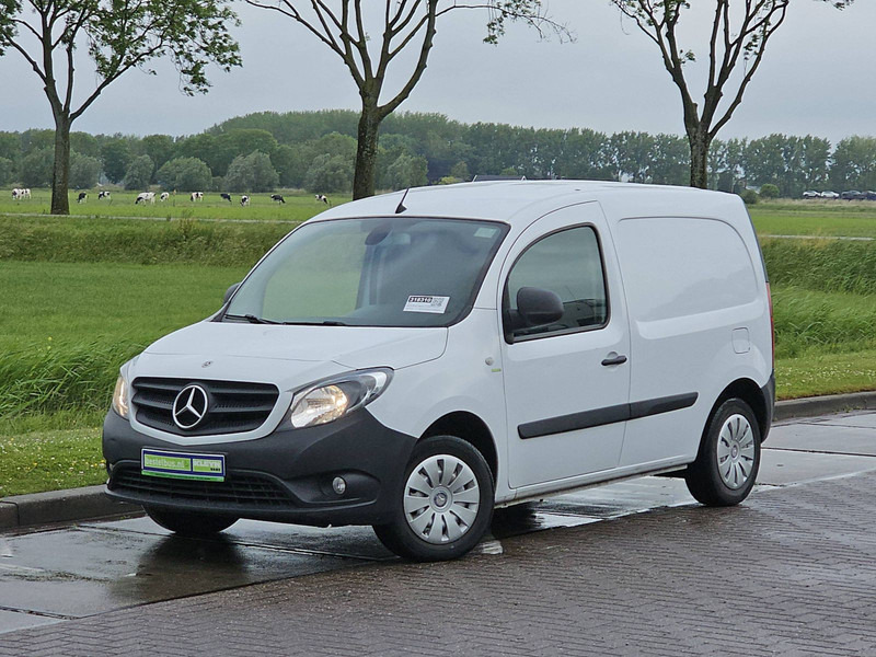 Mercedes-Benz Citan 109 CDI LONG PRO - Bestelwagen gesloten laadbak: afbeelding 2 Mercedes-Benz Citan 109 CDI LONG PRO - Bestelwagen gesloten laadbak: afbeelding 2