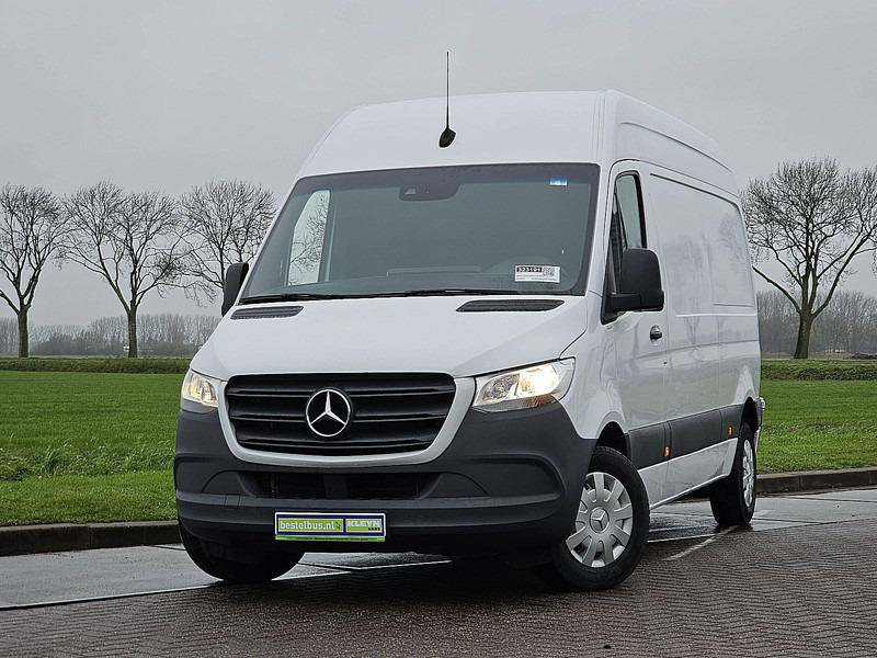 Mercedes-Benz Sprinter 215 ac automaat EURO6 - Gesloten bestelwagen: afbeelding 1 Mercedes-Benz Sprinter 215 ac automaat EURO6 - Gesloten bestelwagen: afbeelding 1