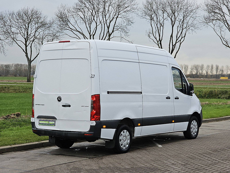 Mercedes-Benz Sprinter 311 L2H2 RWD Airco Euro6 - Kleine bestelwagen: afbeelding 3 Mercedes-Benz Sprinter 311 L2H2 RWD Airco Euro6 - Kleine bestelwagen: afbeelding 3