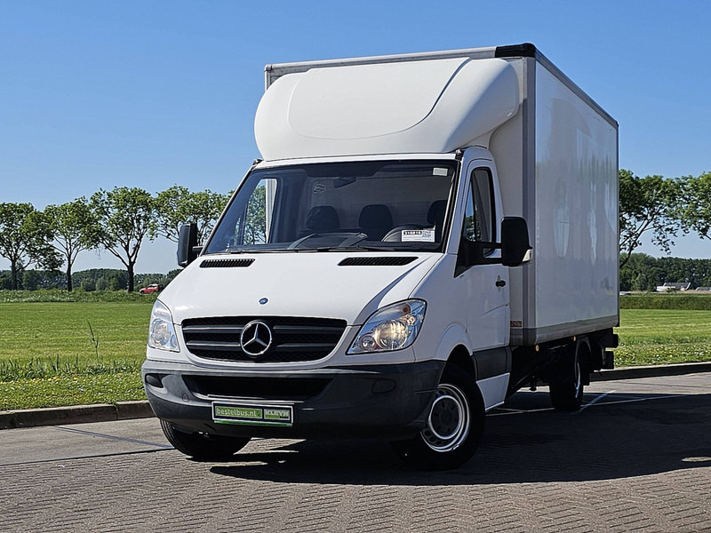 Mercedes-Benz Sprinter 313 ac laadklep zijdeur - Bestelwagen gesloten laadbak: afbeelding 1 Mercedes-Benz Sprinter 313 ac laadklep zijdeur - Bestelwagen gesloten laadbak: afbeelding 1