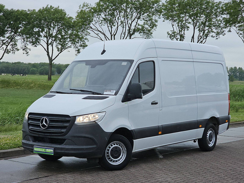 Mercedes-Benz Sprinter 314 L2H2 Mbux Automaat! - Kleine bestelwagen: afbeelding 2 Mercedes-Benz Sprinter 314 L2H2 Mbux Automaat! - Kleine bestelwagen: afbeelding 2