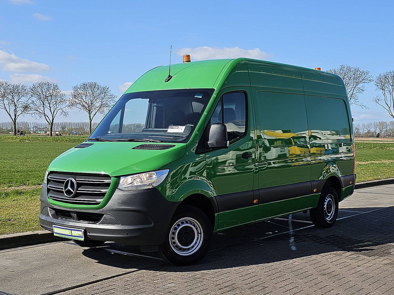 Mercedes-Benz Sprinter 314 L2H2 RWD Mbux Euro6! - Gesloten bestelwagen: afbeelding 2 Mercedes-Benz Sprinter 314 L2H2 RWD Mbux Euro6! - Gesloten bestelwagen: afbeelding 2