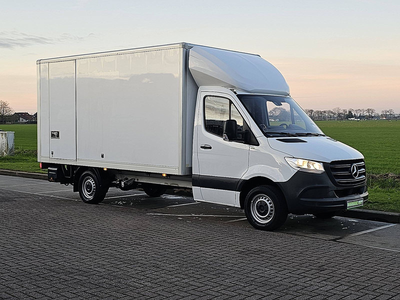 Mercedes-Benz Sprinter 315 Bakwagen Laadklep! - Bestelwagen gesloten laadbak: afbeelding 5 Mercedes-Benz Sprinter 315 Bakwagen Laadklep! - Bestelwagen gesloten laadbak: afbeelding 5