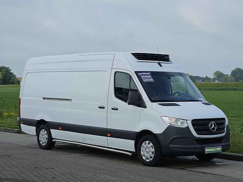Mercedes-Benz Sprinter 315 L3H2 Koeling Vriezer - Koelwagen: afbeelding 5 Mercedes-Benz Sprinter 315 L3H2 Koeling Vriezer - Koelwagen: afbeelding 5