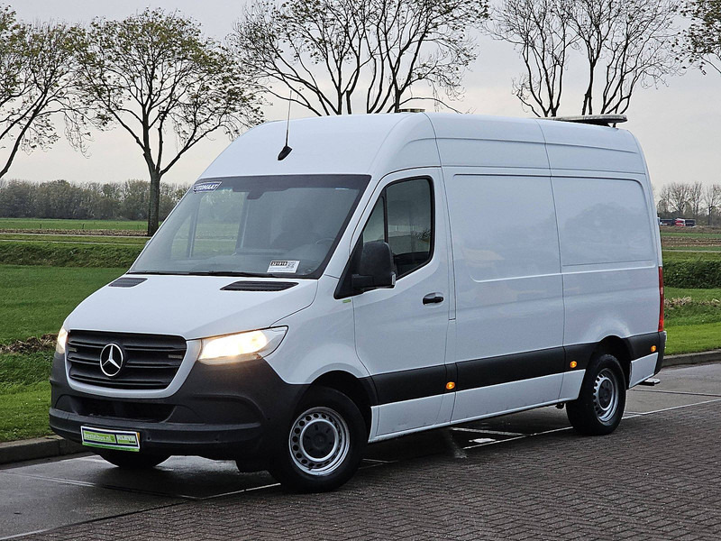 Mercedes-Benz Sprinter 316 ac automaat EURO6 - Gesloten bestelwagen: afbeelding 2 Mercedes-Benz Sprinter 316 ac automaat EURO6 - Gesloten bestelwagen: afbeelding 2