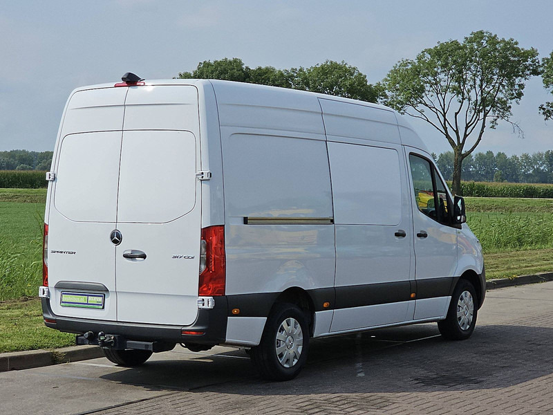 Mercedes-Benz Sprinter 317 L2H2 3.5t-Trekhaak! - Gesloten bestelwagen: afbeelding 3 Mercedes-Benz Sprinter 317 L2H2 3.5t-Trekhaak! - Gesloten bestelwagen: afbeelding 3