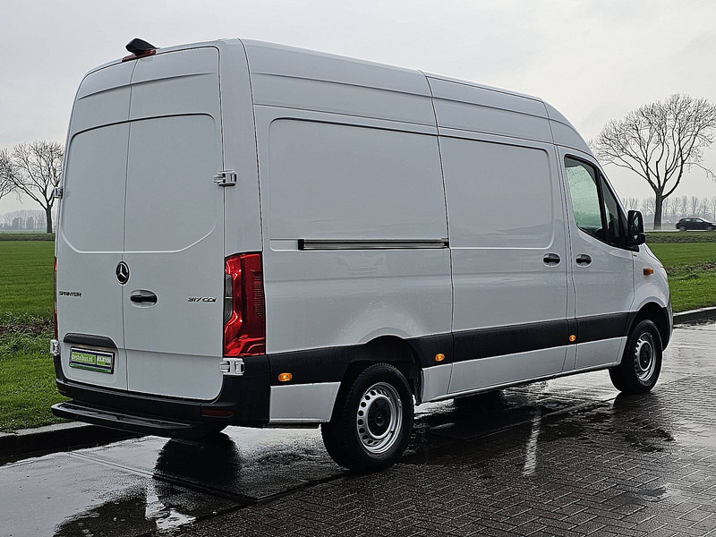 Mercedes-Benz Sprinter 317 L2H2 Mbux Navi RWD! - Gesloten bestelwagen: afbeelding 3 Mercedes-Benz Sprinter 317 L2H2 Mbux Navi RWD! - Gesloten bestelwagen: afbeelding 3