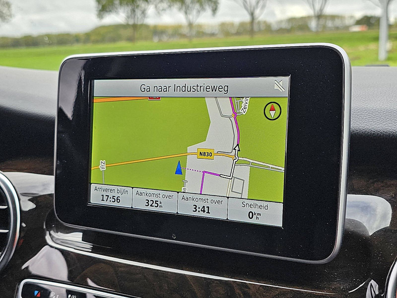 Kleine bestelwagen Mercedes-Benz V-Klasse 250 CDI XL dubbel cab EURO6: afbeelding 10 Kleine bestelwagen Mercedes-Benz V-Klasse 250 CDI XL dubbel cab EURO6: afbeelding 10