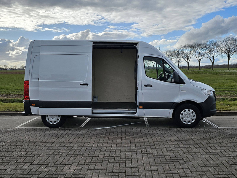 Gesloten bestelwagen, Elektrische bedrijfswagen Mercedes-Benz eSprinter  E-SRINTER AUT. L2H2: afbeelding 9