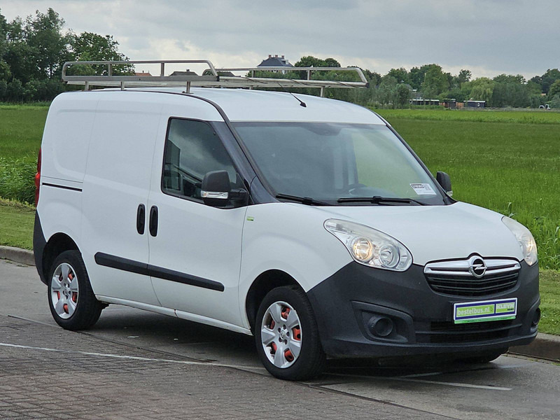 Opel Combo 1.3 - Kleine bestelwagen: afbeelding 5 Opel Combo 1.3 - Kleine bestelwagen: afbeelding 5