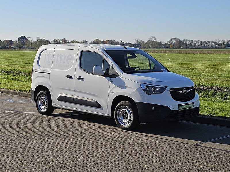 Opel Combo 1.6 D - Bestelwagen gesloten laadbak: afbeelding 5 Opel Combo 1.6 D - Bestelwagen gesloten laadbak: afbeelding 5