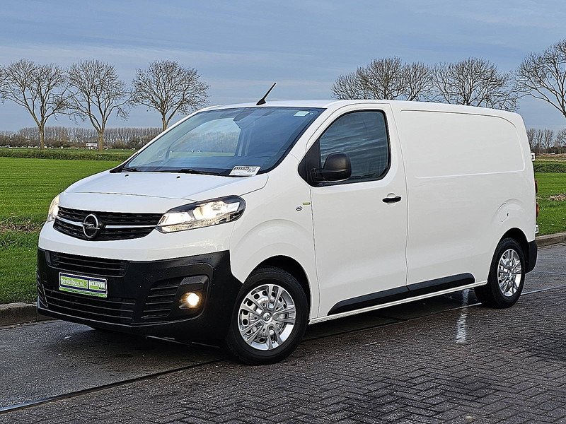 Opel Vivaro 1.5 L2H1 Navi Euro6 3Zit - Kleine bestelwagen: afbeelding 2 Opel Vivaro 1.5 L2H1 Navi Euro6 3Zit - Kleine bestelwagen: afbeelding 2
