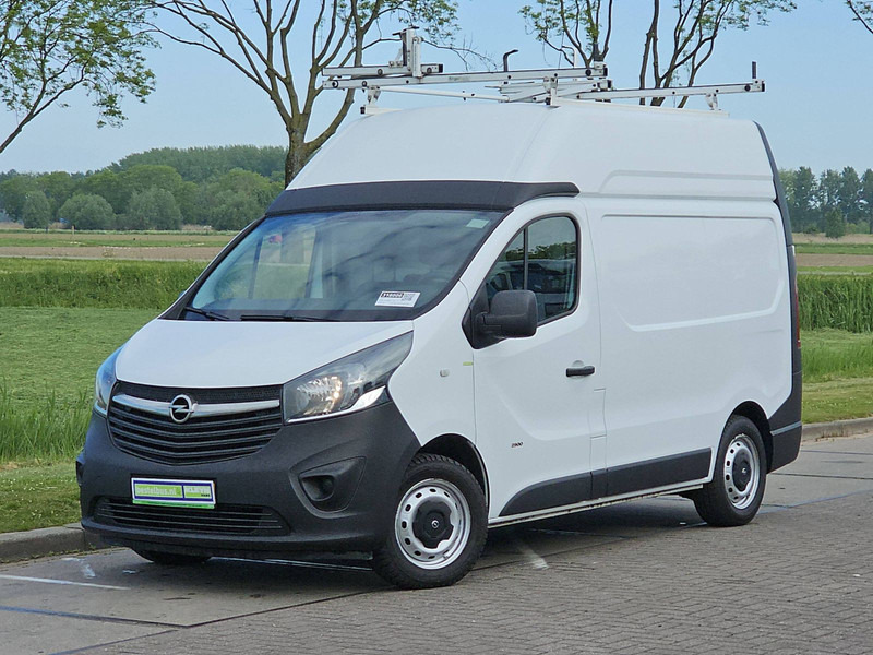 Opel Vivaro 1.6 ac 120 pk - Kleine bestelwagen: afbeelding 2 Opel Vivaro 1.6 ac 120 pk - Kleine bestelwagen: afbeelding 2