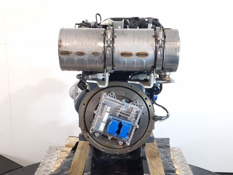 Kubota V2403-CR-T-EF02 New Engine (Plant) - Motor voor Bouwmachine: afbeelding 4 Kubota V2403-CR-T-EF02 New Engine (Plant) - Motor voor Bouwmachine: afbeelding 4