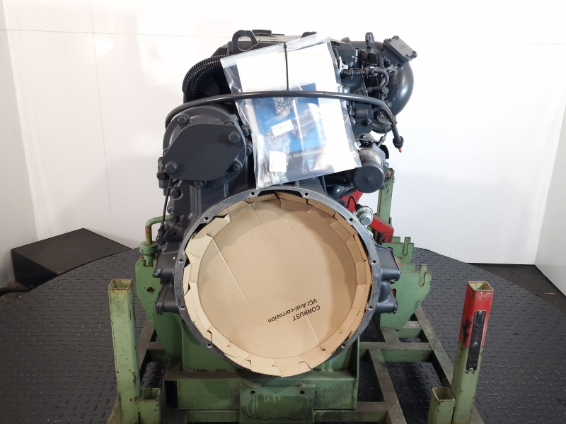 Mercedes Benz MANITOWOC OM924LA.E3B/2-02 Engine (Industrial) - Motor voor Industriële machine: afbeelding 2 Mercedes Benz MANITOWOC OM924LA.E3B/2-02 Engine (Industrial) - Motor voor Industriële machine: afbeelding 2