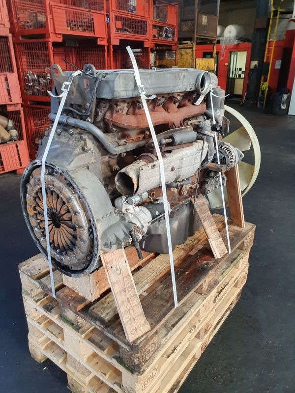 Mercedes Benz OM906LA III/2-00 Atego Spec - Motor voor Vrachtwagen: afbeelding 1 Mercedes Benz OM906LA III/2-00 Atego Spec - Motor voor Vrachtwagen: afbeelding 1
