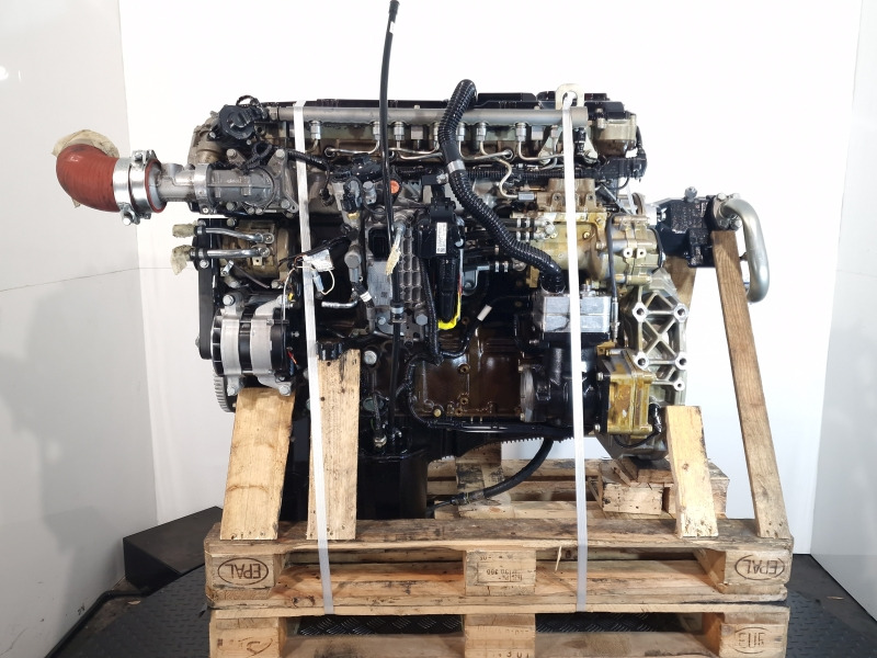 Mercedes Benz OM936LA.E5-1 Twin Turbo + Hydraulic Pump Engine (Industrial) 935.916 - Motor voor Industriële machine: afbeelding 3 Mercedes Benz OM936LA.E5-1 Twin Turbo + Hydraulic Pump Engine (Industrial) 935.916 - Motor voor Industriële machine: afbeelding 3