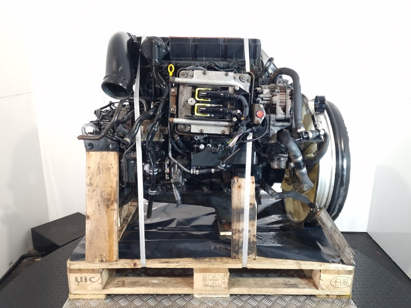 Renault DXI5 180-EEV Engine (Truck) - Motor voor Vrachtwagen: afbeelding 4 Renault DXI5 180-EEV Engine (Truck) - Motor voor Vrachtwagen: afbeelding 4