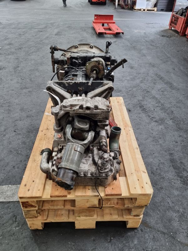 ZF 6S85 with voith Retarder Gearbox - Versnellingsbak: afbeelding 5 ZF 6S85 with voith Retarder Gearbox - Versnellingsbak: afbeelding 5