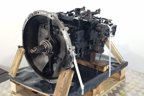 ZF 6S850 Renault Spec Gearbox - Versnellingsbak: afbeelding 1 ZF 6S850 Renault Spec Gearbox - Versnellingsbak: afbeelding 1