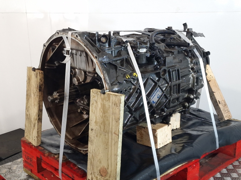 ZF Astronic 12AS2330TD Gearbox - Versnellingsbak: afbeelding 1 ZF Astronic 12AS2330TD Gearbox - Versnellingsbak: afbeelding 1