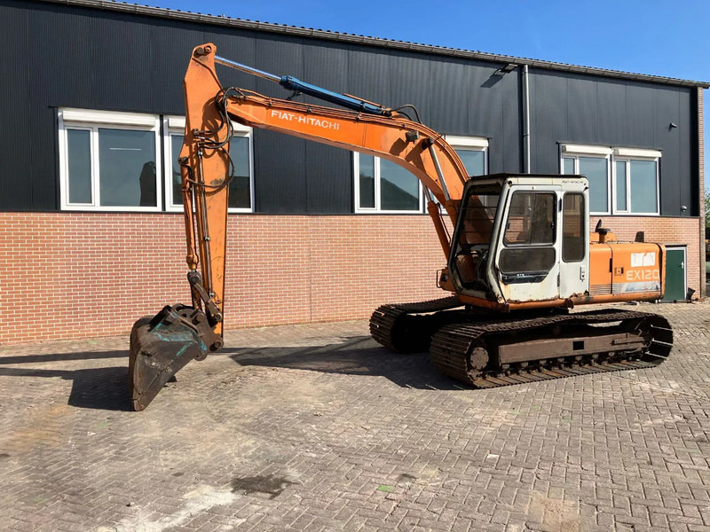 Fiat Hitachi EX120 - Rupsgraafmachine: afbeelding 1 Fiat Hitachi EX120 - Rupsgraafmachine: afbeelding 1