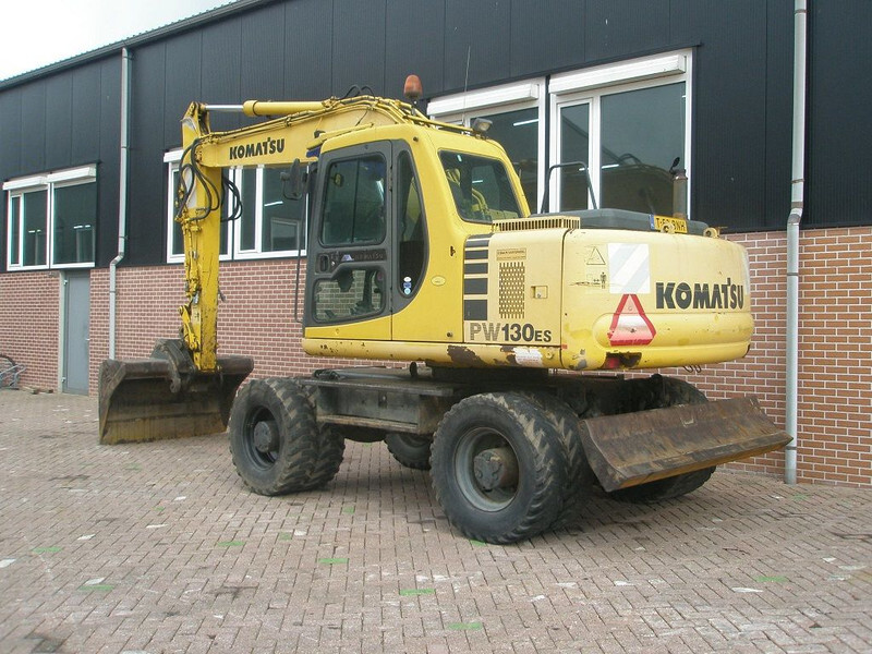 Komatsu PW 130ES-6K - Mobiele graafmachine: afbeelding 2 Komatsu PW 130ES-6K - Mobiele graafmachine: afbeelding 2