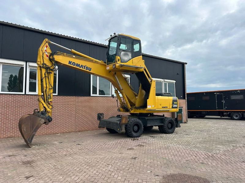 Komatsu PW200 - Mobiele graafmachine: afbeelding 5 Komatsu PW200 - Mobiele graafmachine: afbeelding 5
