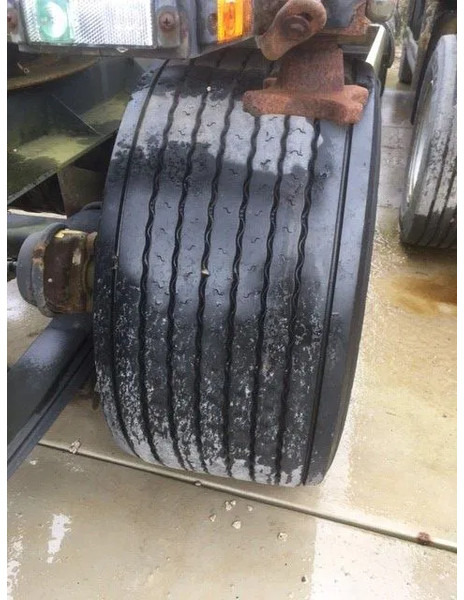 Krone AZ - Containertransporter/ Wissellaadbak aanhangwagen: afbeelding 3 Krone AZ - Containertransporter/ Wissellaadbak aanhangwagen: afbeelding 3