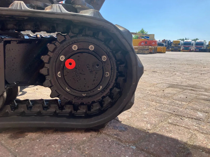 Kubota KX019 4 - Rupsgraafmachine: afbeelding 5 Kubota KX019 4 - Rupsgraafmachine: afbeelding 5